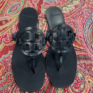 Like New Condition Tory Burch Sandals